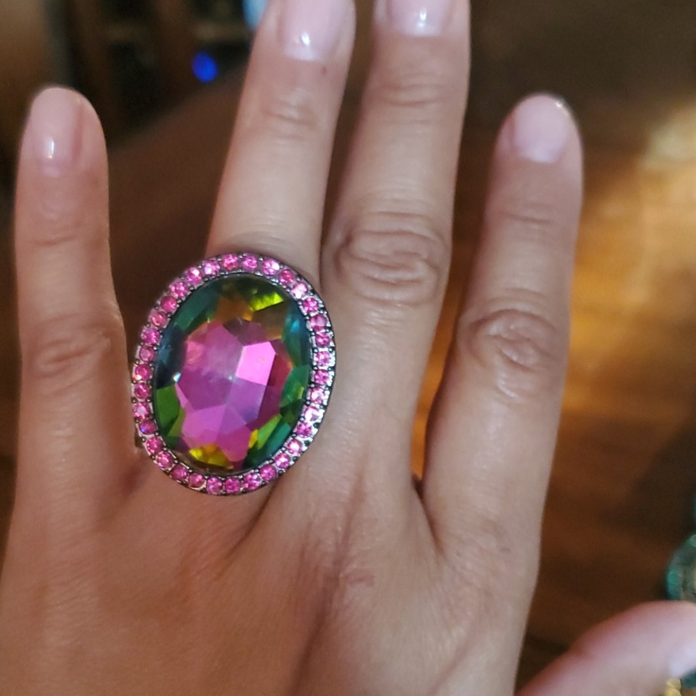 Park lane ring